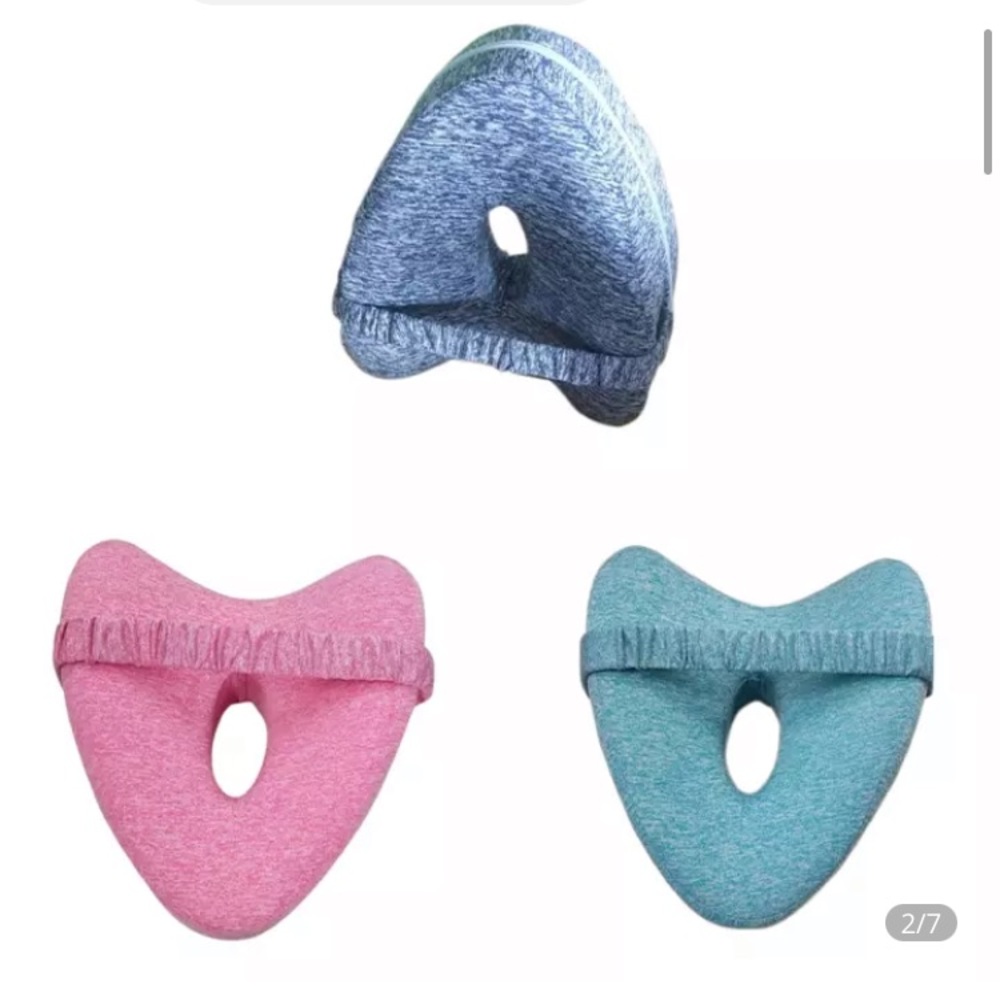 Pink knee pillow—nwt